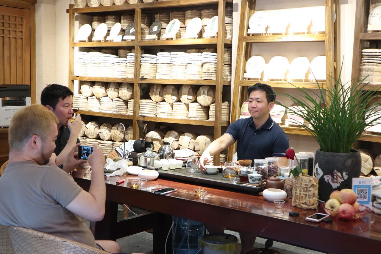 He Mu Ju Inn Zhongyi Branch Лиджанг Екстериор снимка